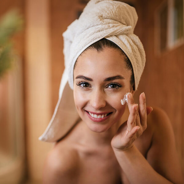 Skaistums - āda, mati, nagi